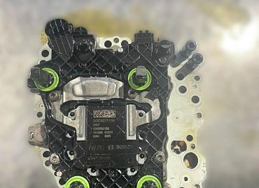 Zamjena senzora kvačila na DSG DQ381 automatskom mjenjaču tijekom servisa